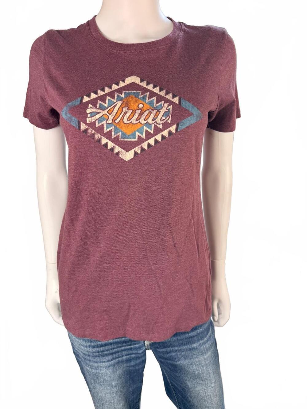 Ariat Women's Medium Burgundy Graphic T-Shirt